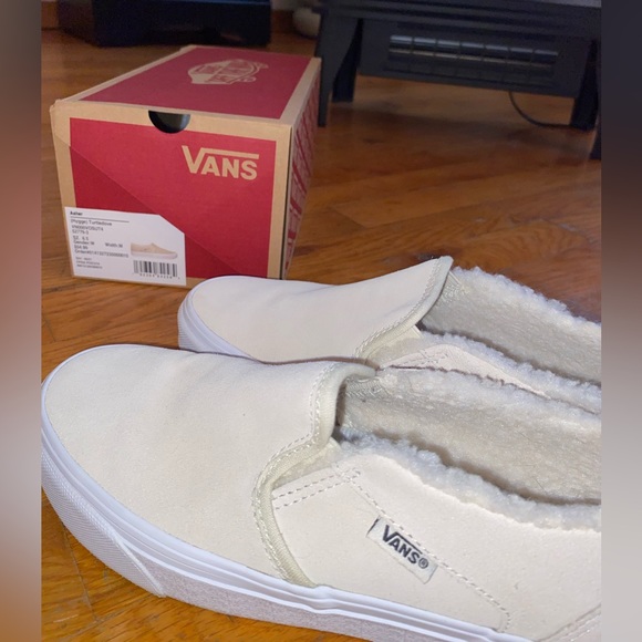 Women’s Asher Turtledove Vans - Picture 2 of 10